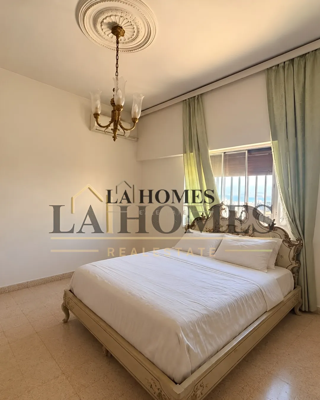 Apartment for sale in Sioufi