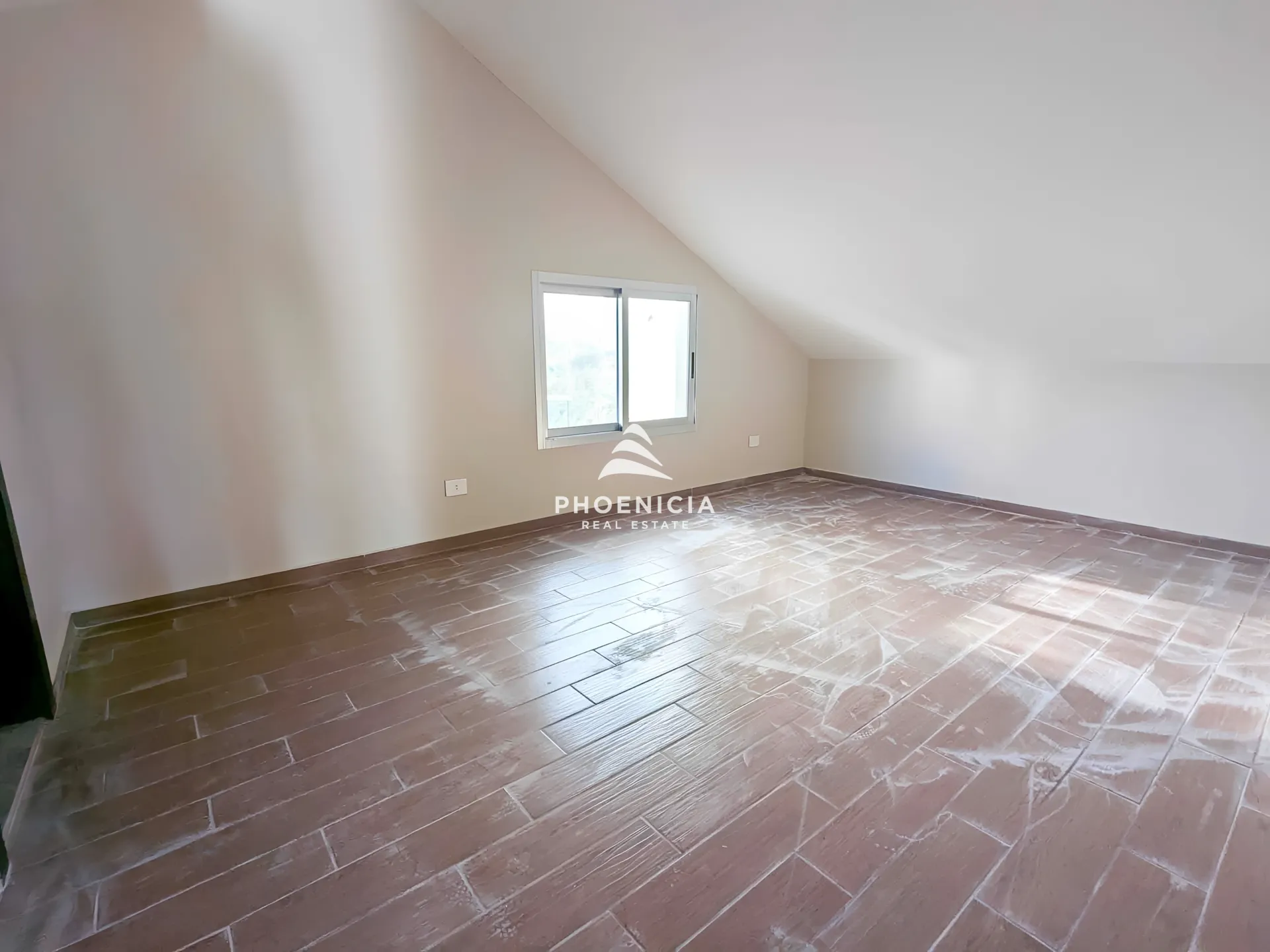 Apartment for Sale in Qartaboun - 3 bed, 4 bath