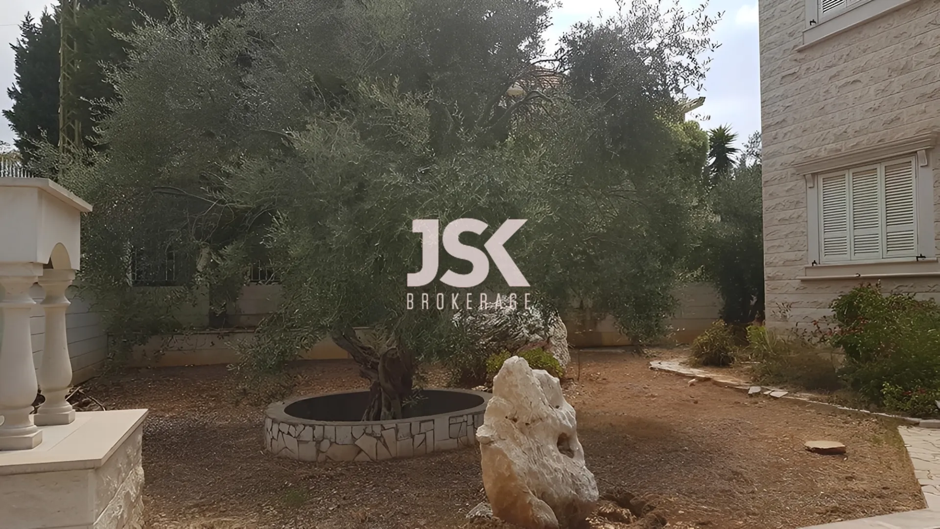 Villa for Sale in Gharfine