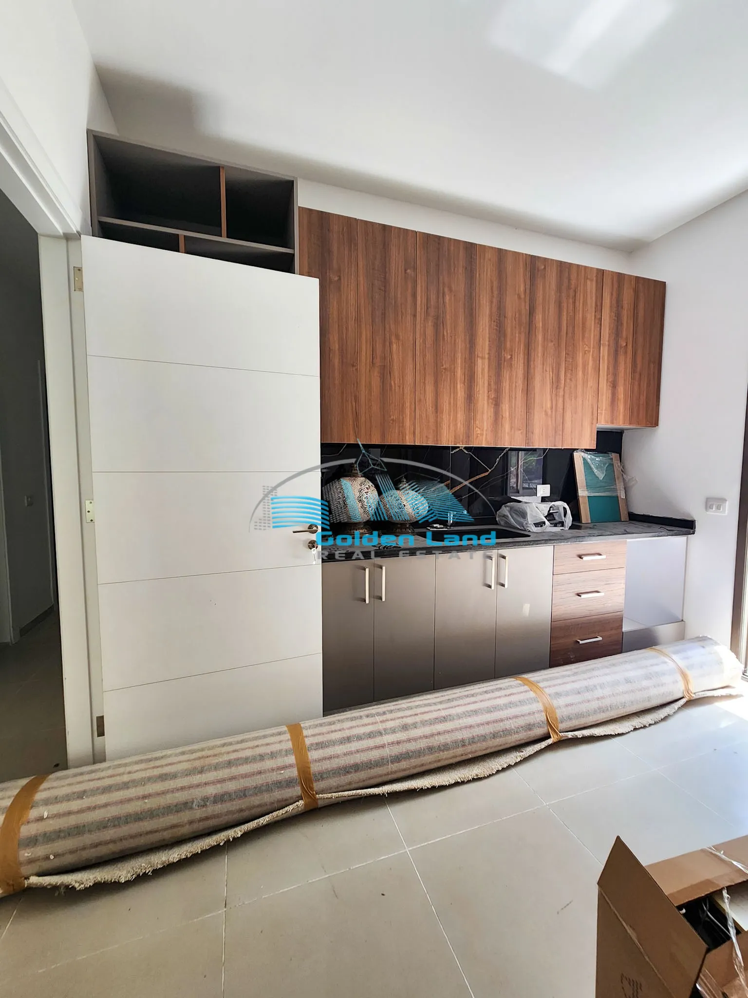Apartment for Sale in Mar Chaaya - 2 bed, 2 bath