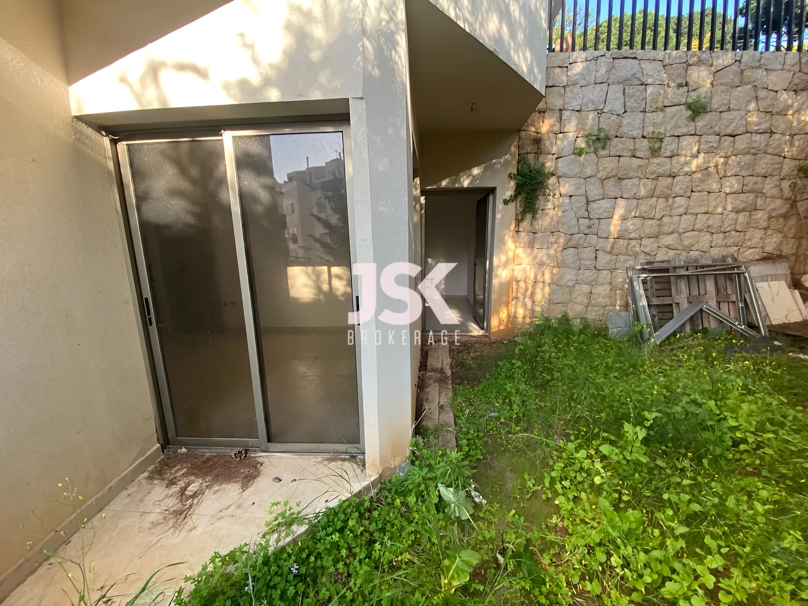 Apartment for Sale in Dik El Mehdi
