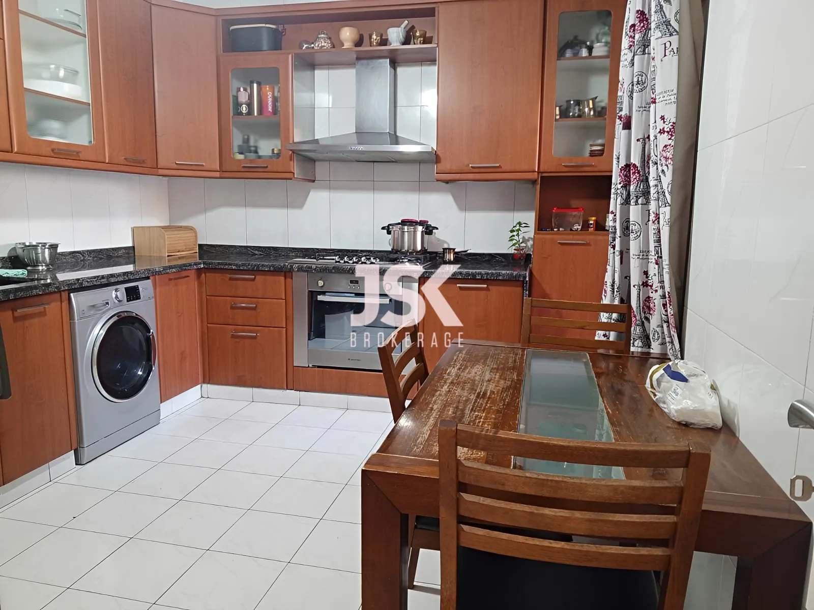 Apartment for Sale in Zalqa