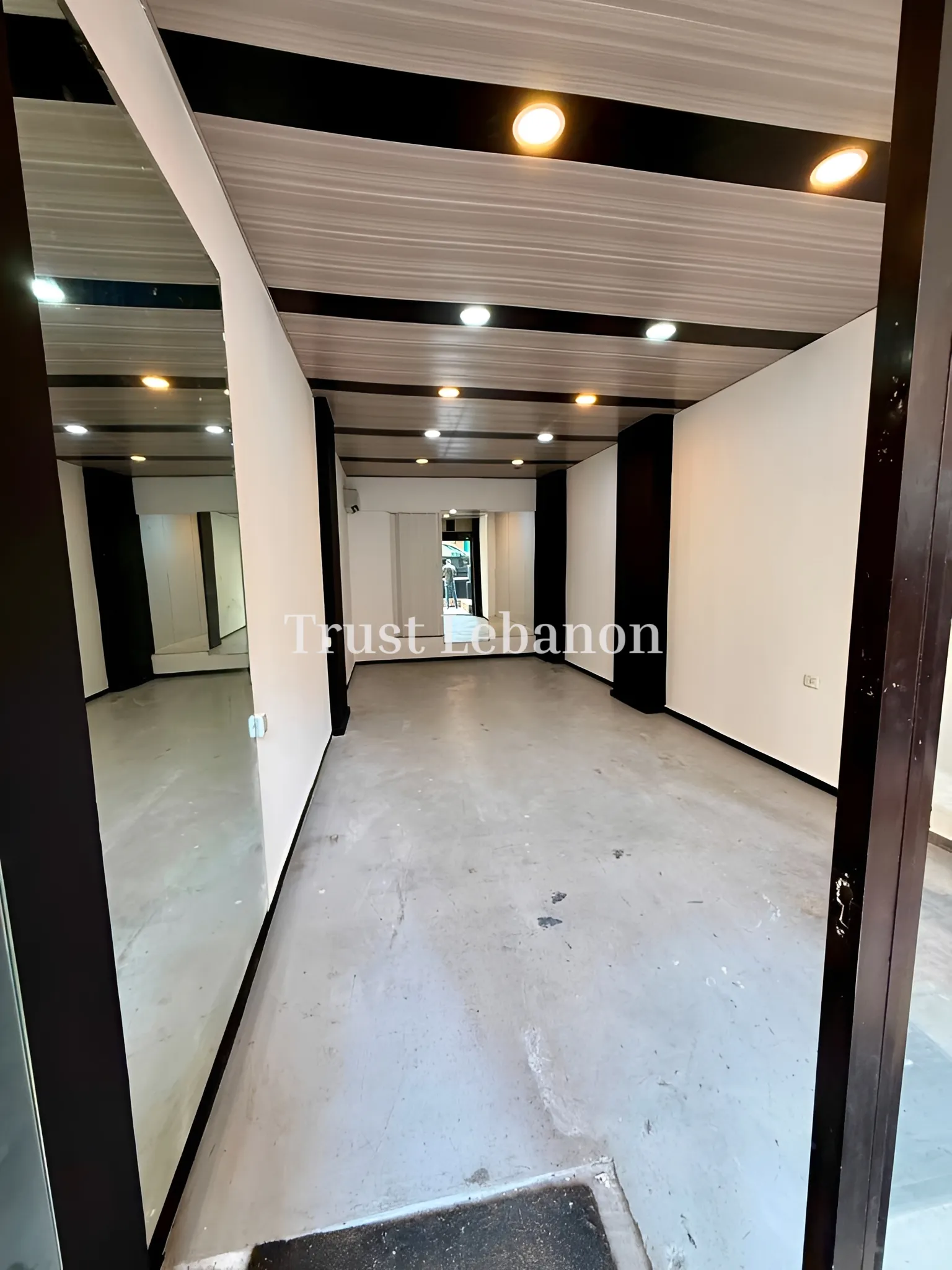 Shop for rent in Badaro, Beirut, Lebanon