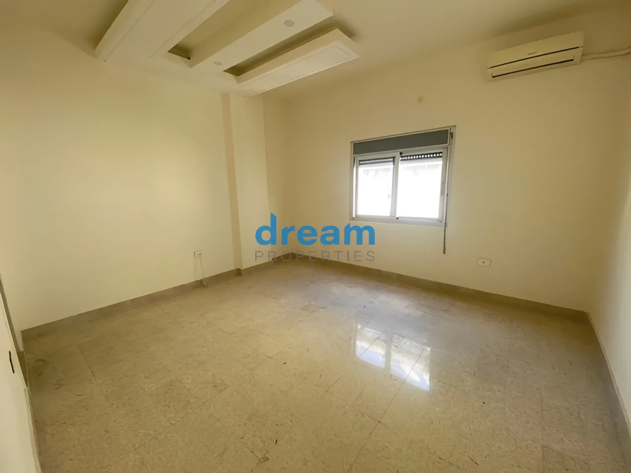 Apartment for sale in Achrafieh, Beirut, Lebanon - 3 bed, 3 bath