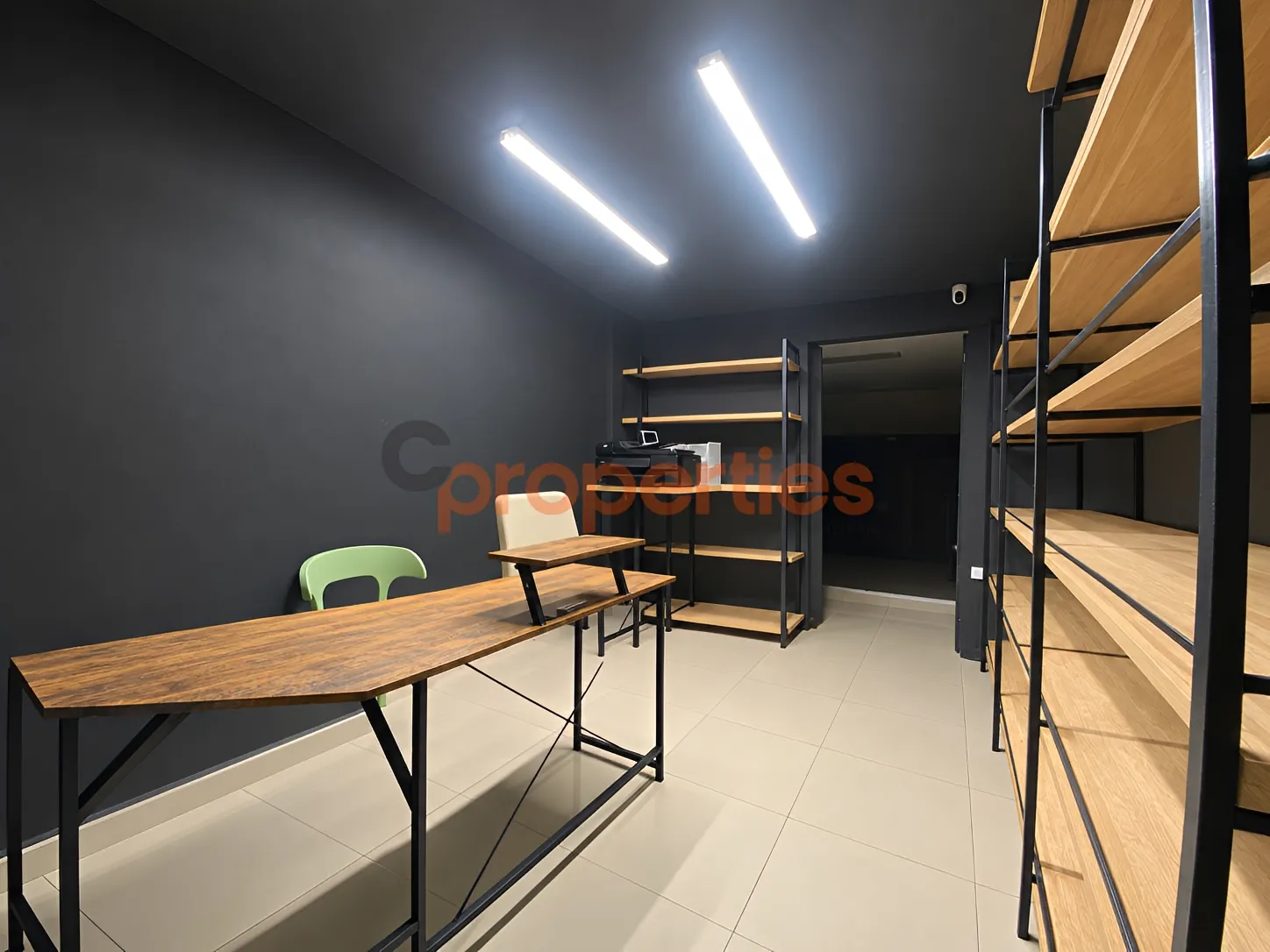 Shop for Rent in Zalqa