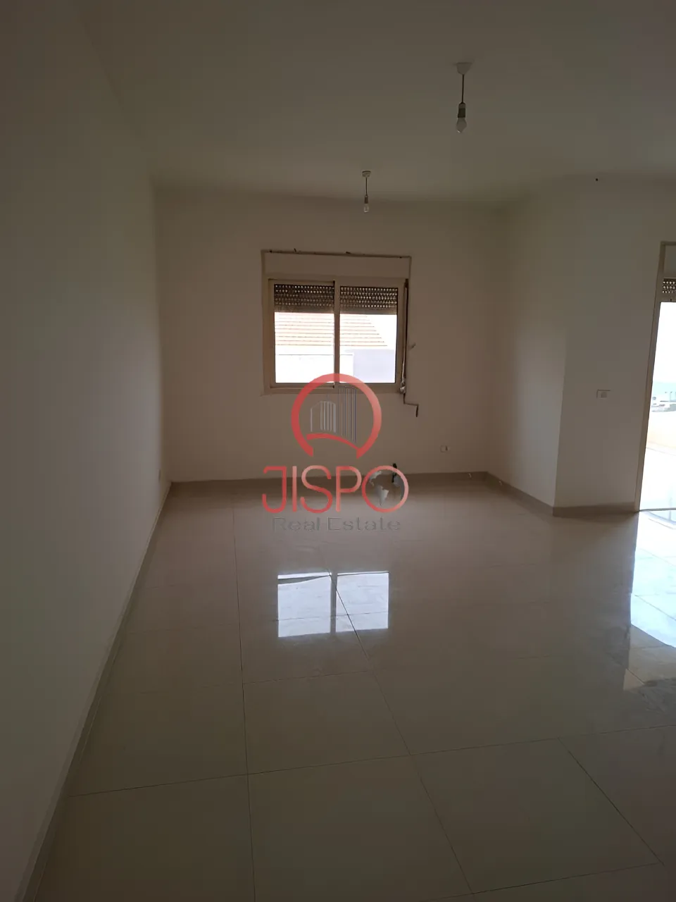 Duplex for Sale in Bouar - 4 bed, 4 bath