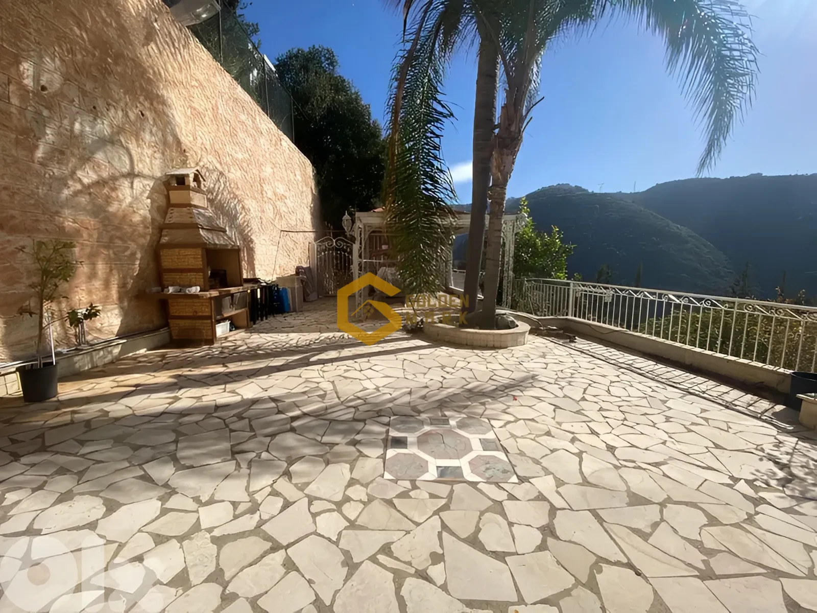 Apartment for Sale in Blat - 3 bed, 3 bath