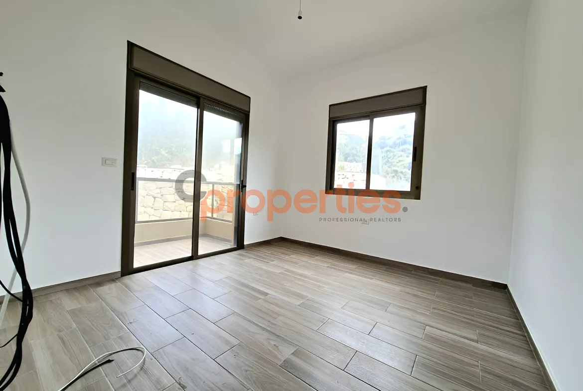 Apartment for Sale in Halat