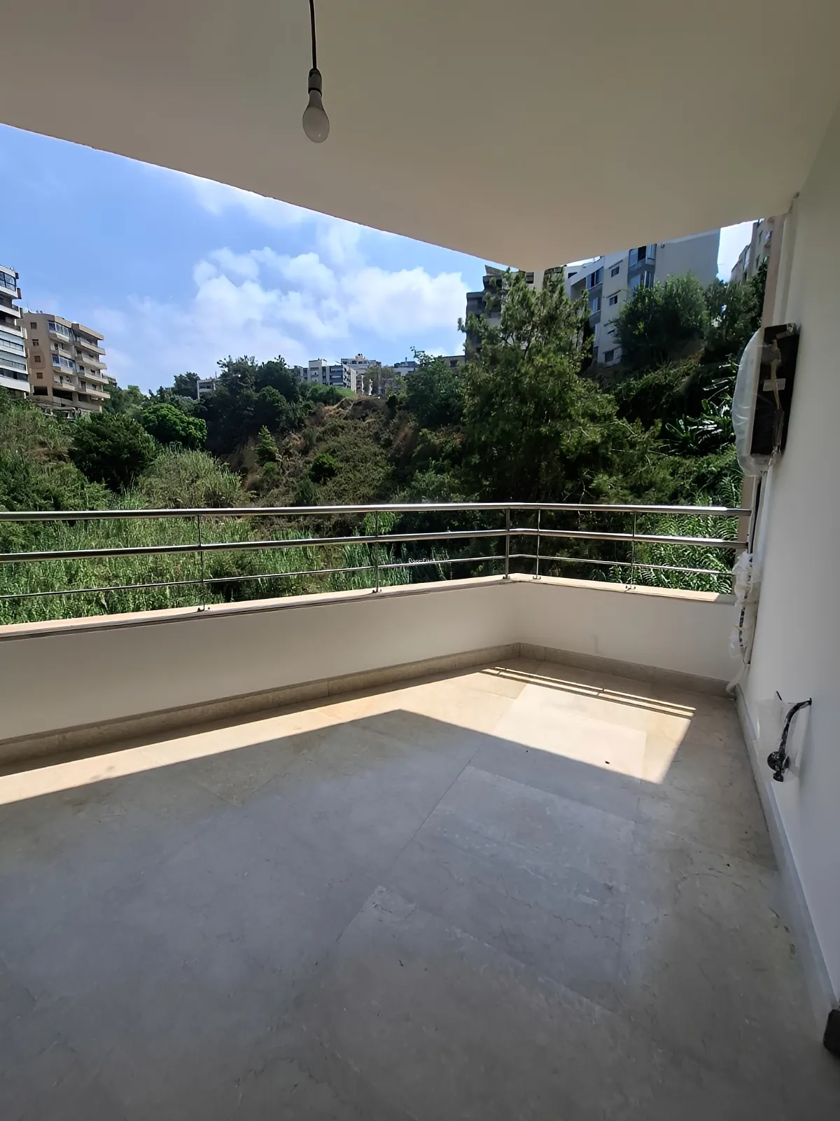 Apartment for rent in Mansourieh, lebanon