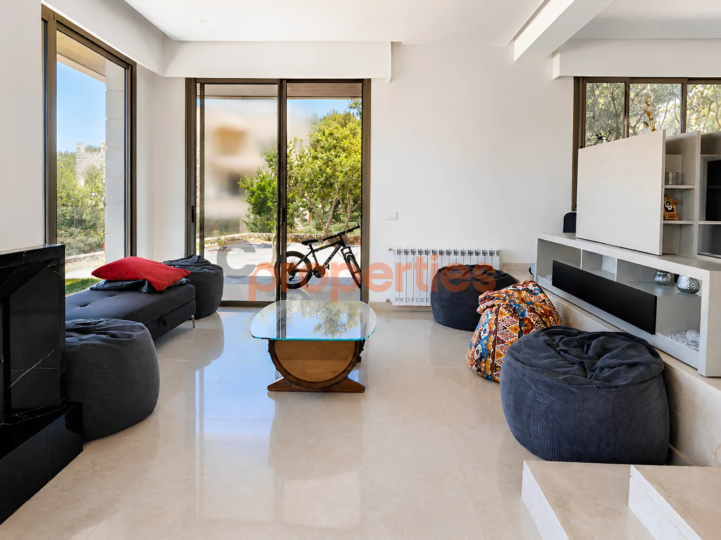 Villa for Sale in Aannaya - 4 bed, 4 bath
