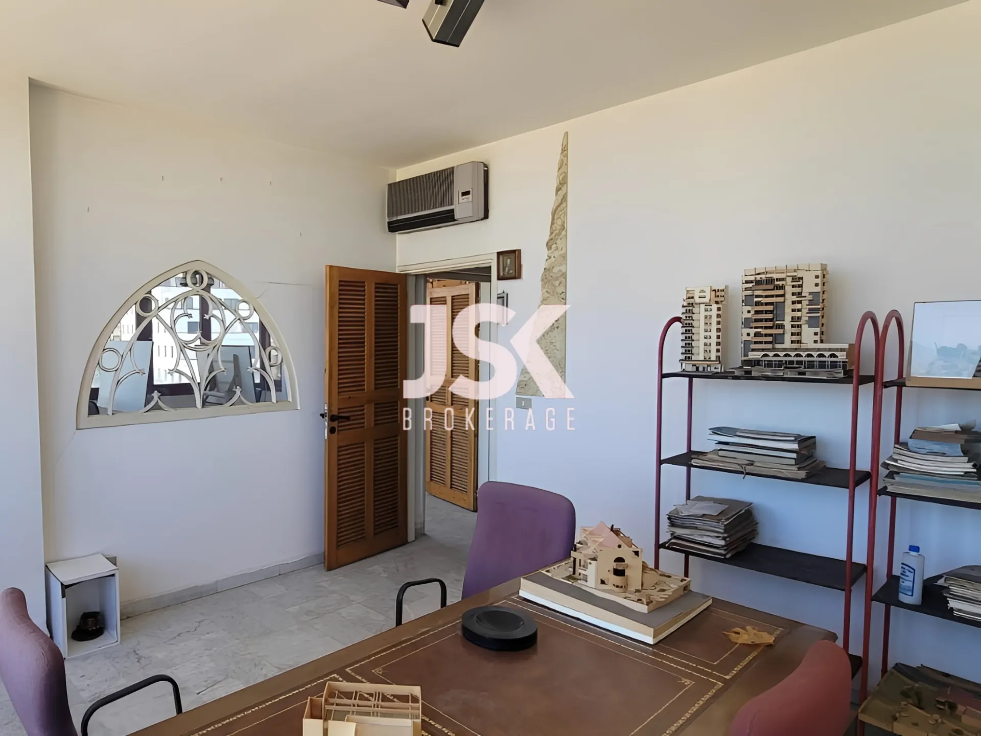 Office for sale in Kaslik