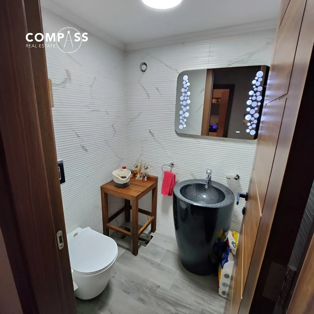 Apartment for rent in Achrafieh