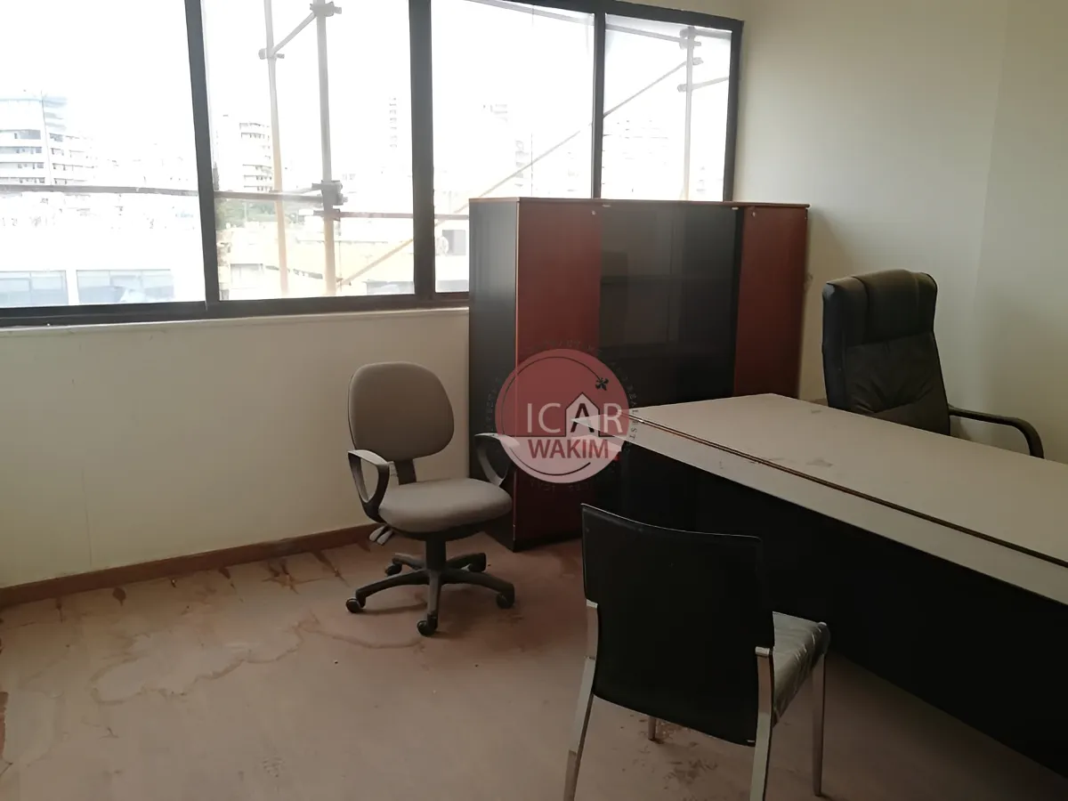 Office for Sale in Dekwaneh