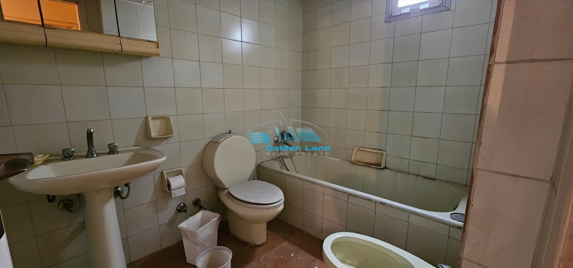 Office for Sale in Jdeideh