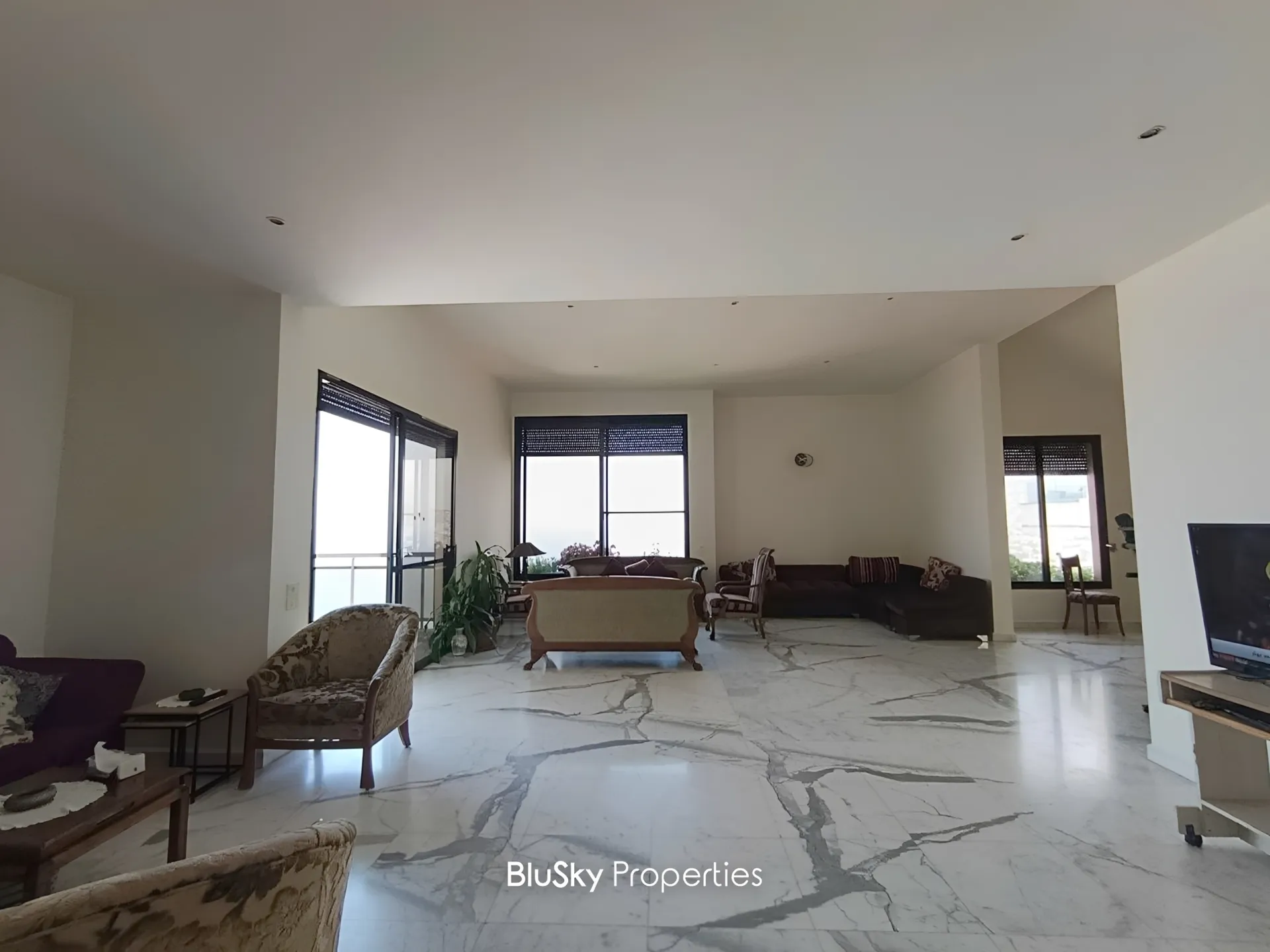 Apartment for sale in Haret sakher, lebanon