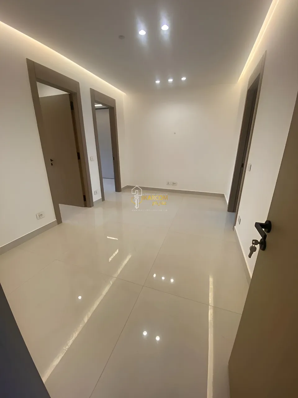 Apartment for sale in Ramlet El Baida, Bayrut, Lebanon
