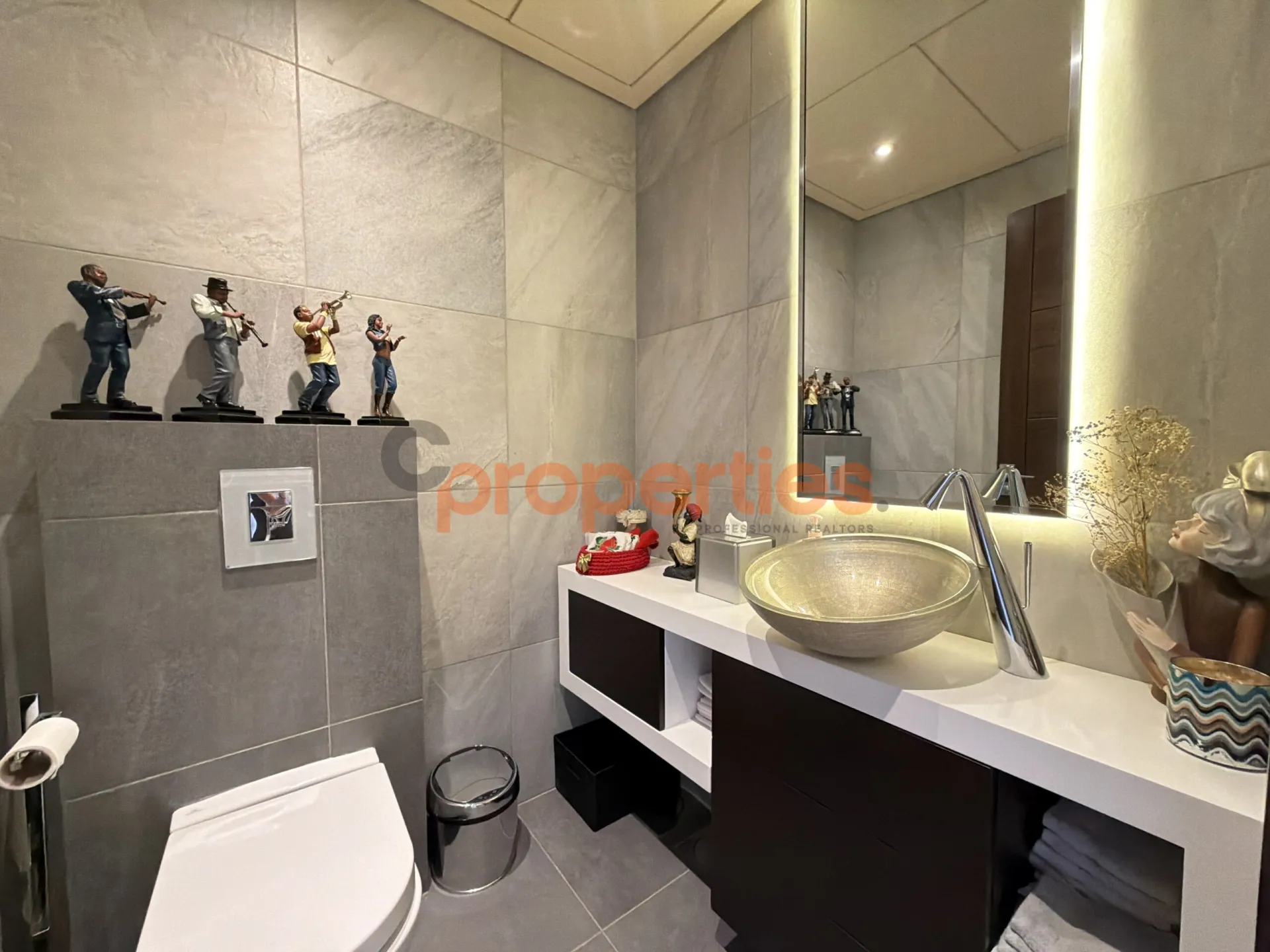 Apartment for Sale in Mtaileb