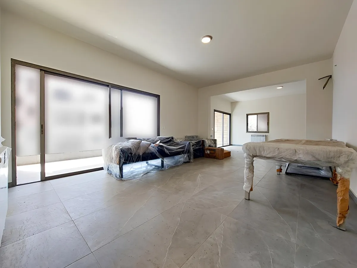 Apartment for Sale in Beit Meri - 4 bed, 5 bath