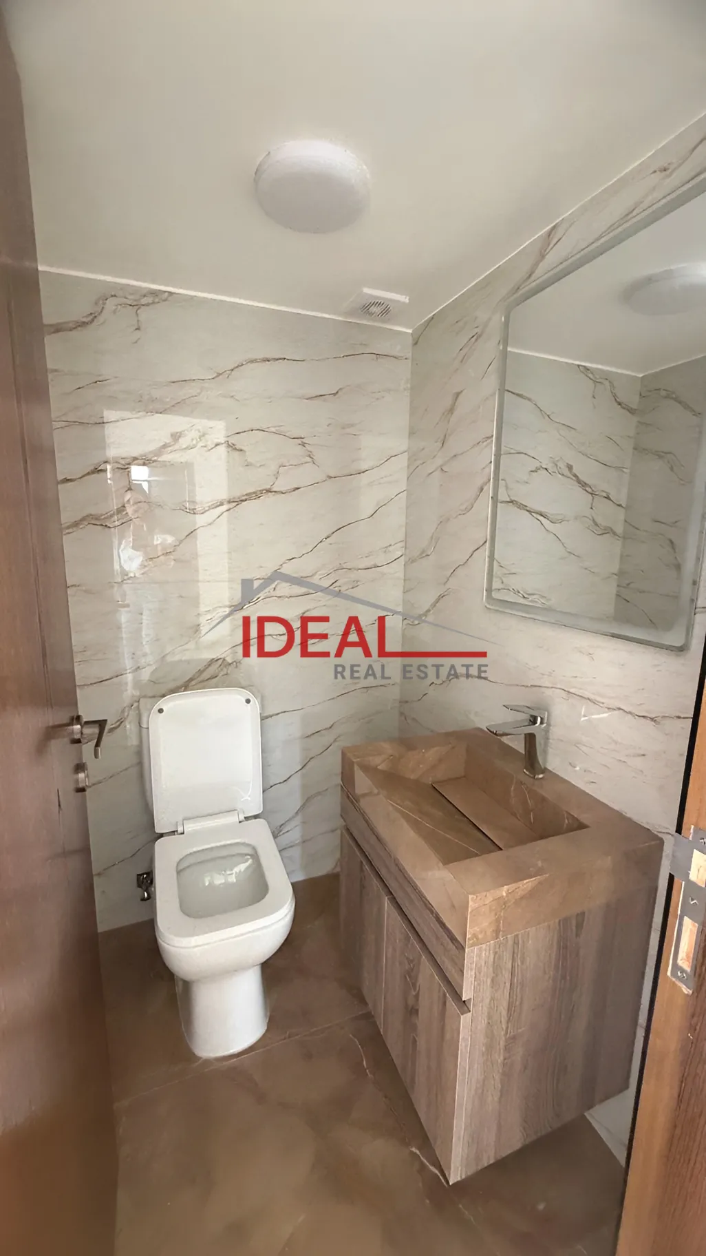 Apartment for sale in Zouk Mosbeh, Lebanon - 3 bed, 2 bath