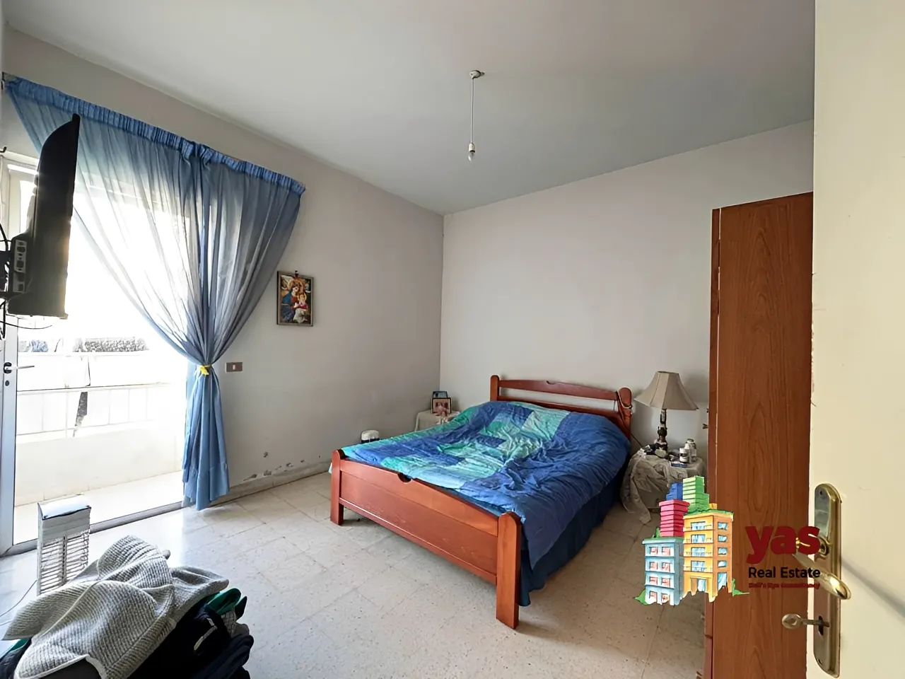 Apartment for Sale in Adonis - 4 bed, 2 bath