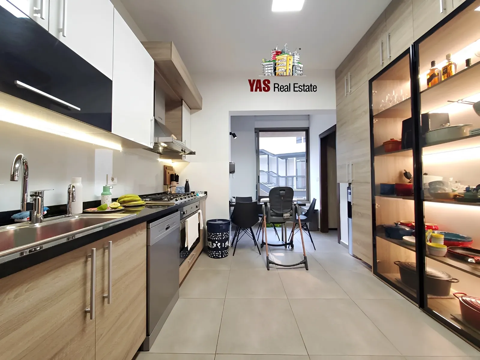 Apartment for Sale in Ballouneh