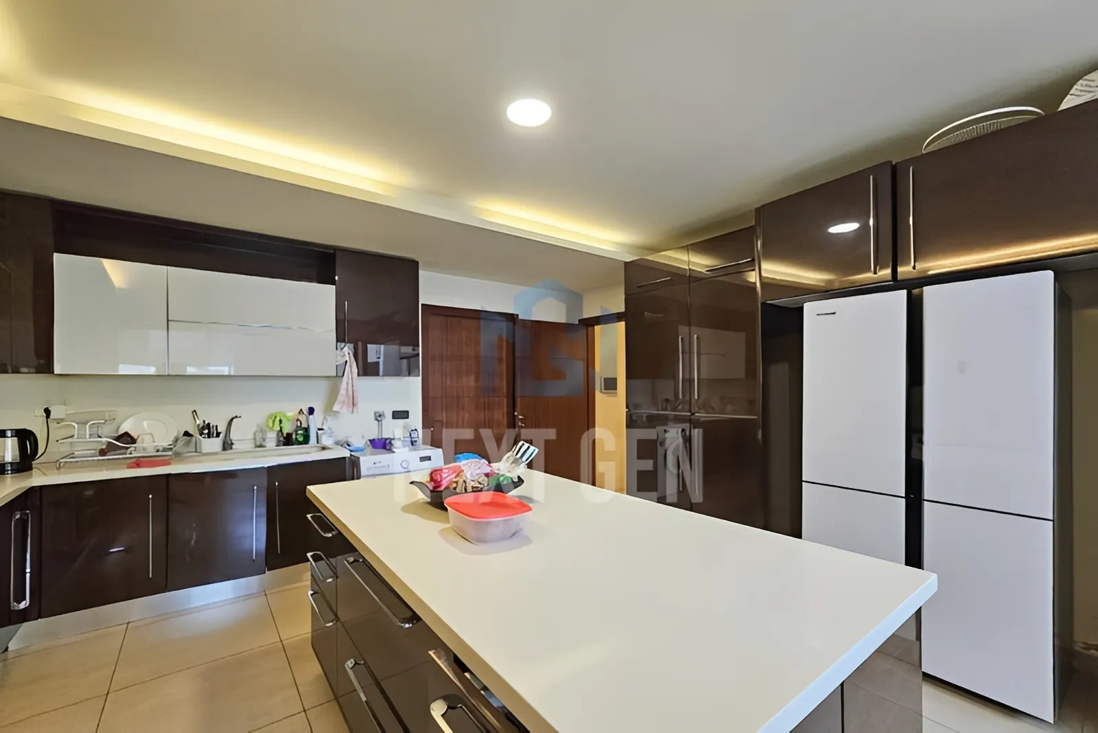 Apartment for Sale in Ras Beirut