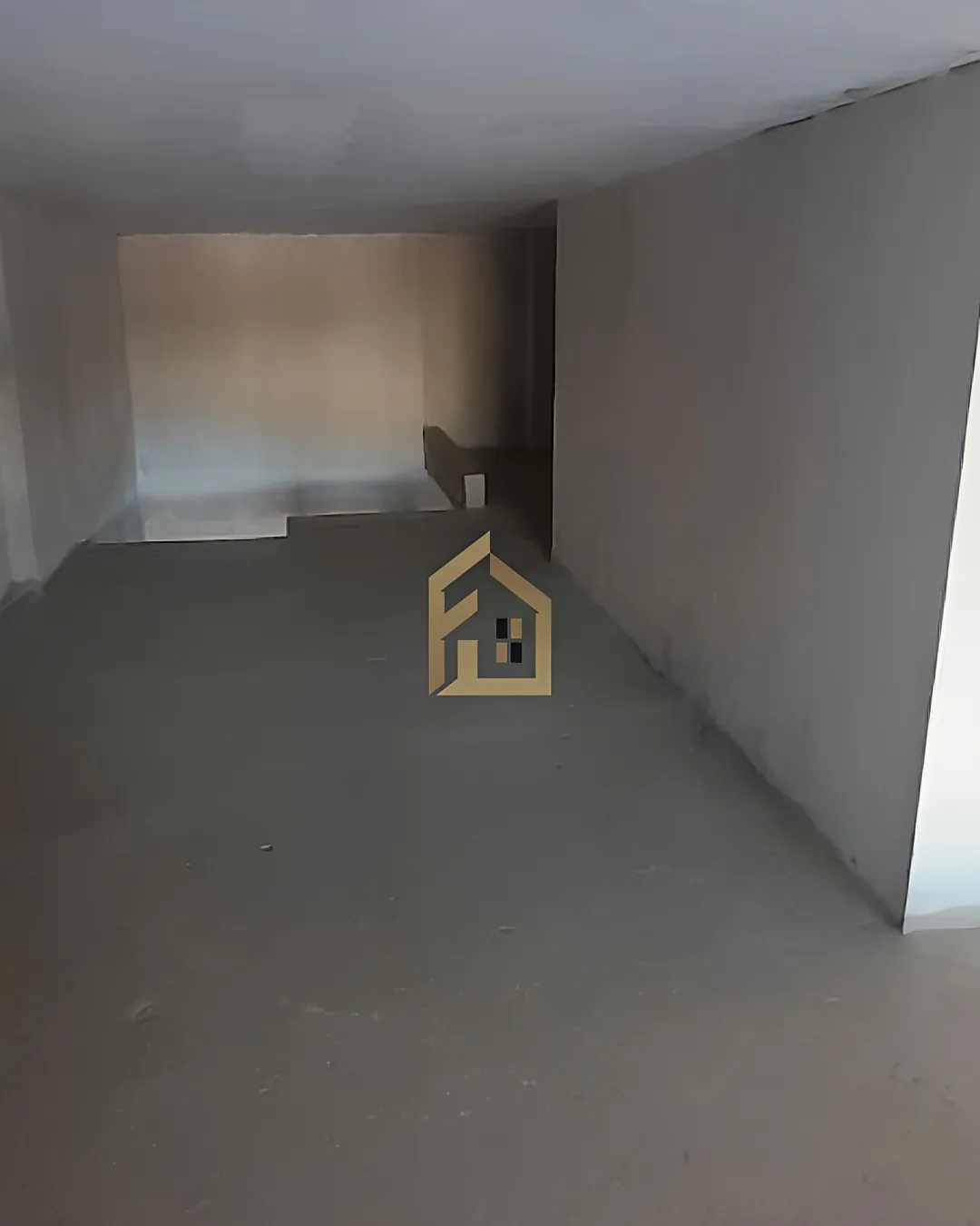 Shop for rent in Naqqache, Lebanon