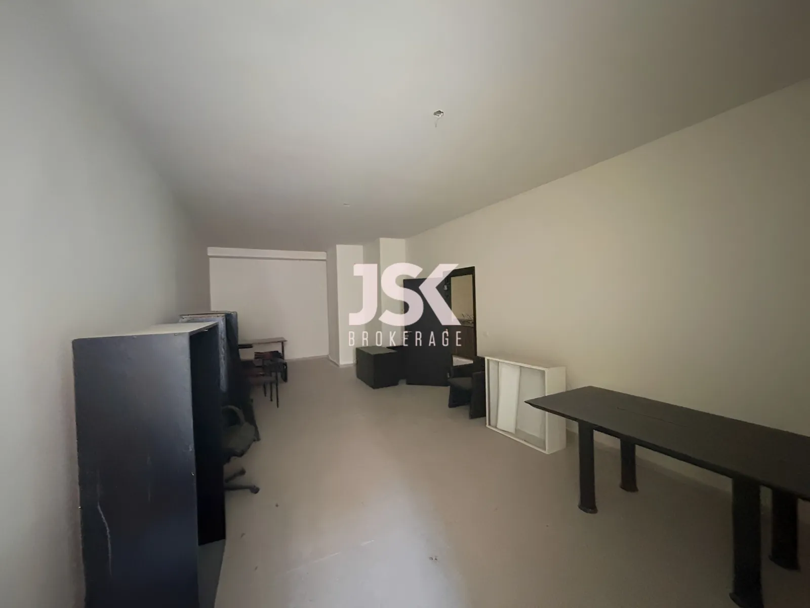 Office for Rent in Zalqa