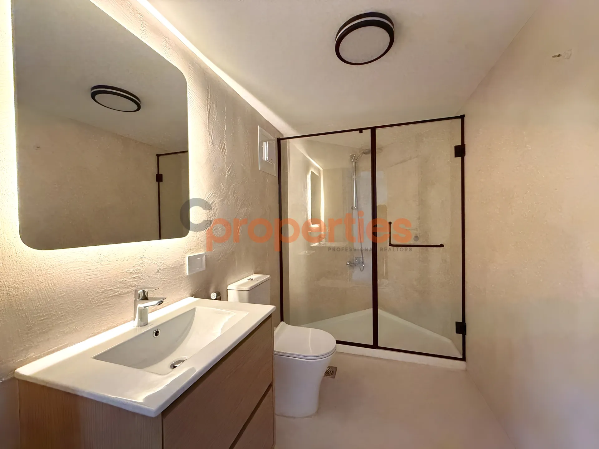 Chalet for Sale in Jounieh