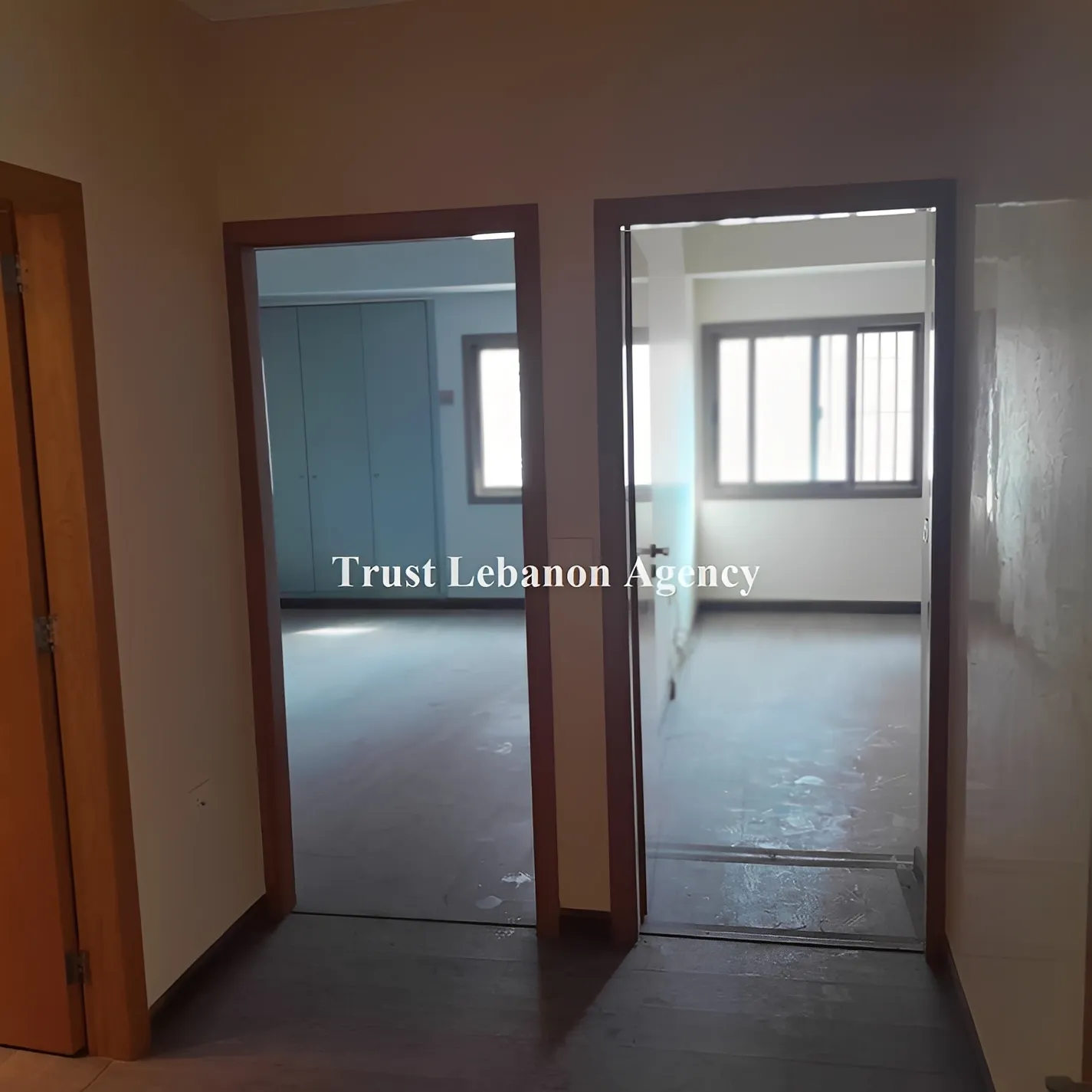 Apartment for Sale in Ramlet El Bayda Beirut
