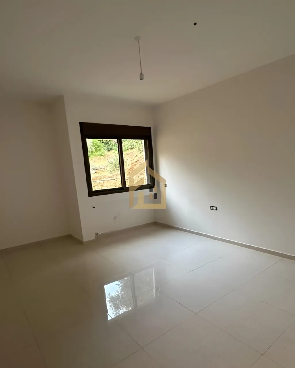 Apartment for sale in Mtayleb