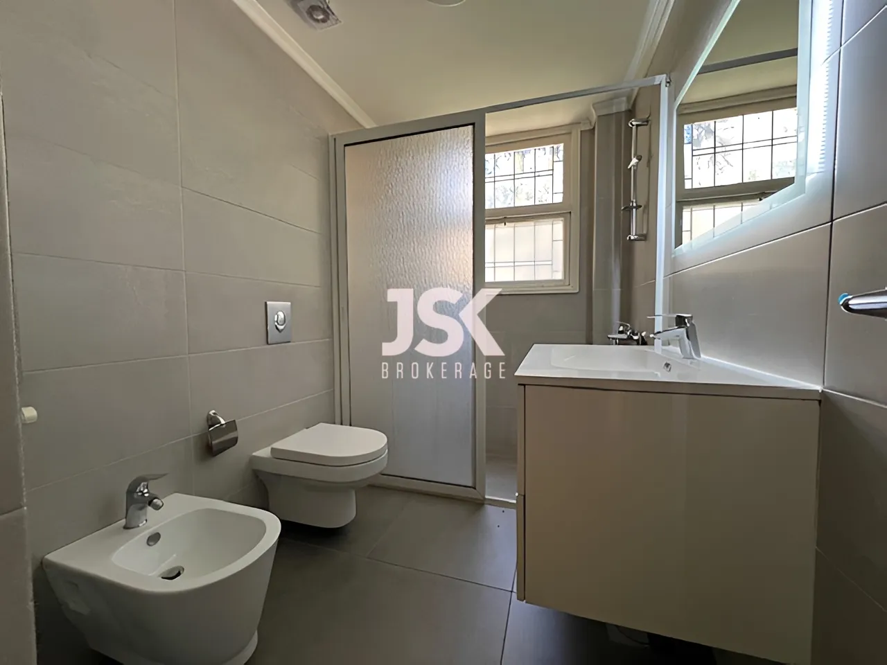 Apartment for Rent in Achrafieh