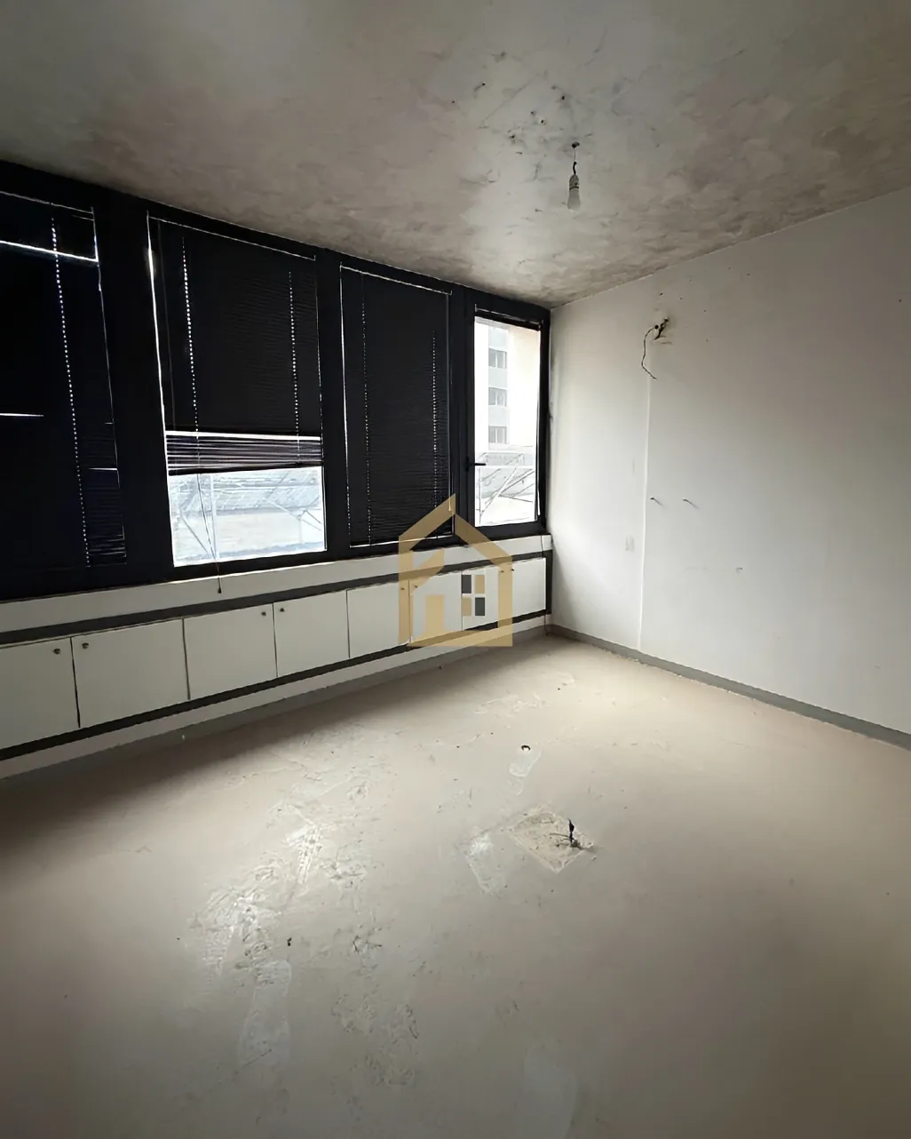 Office for rent in Jal El Dib, Lebanon