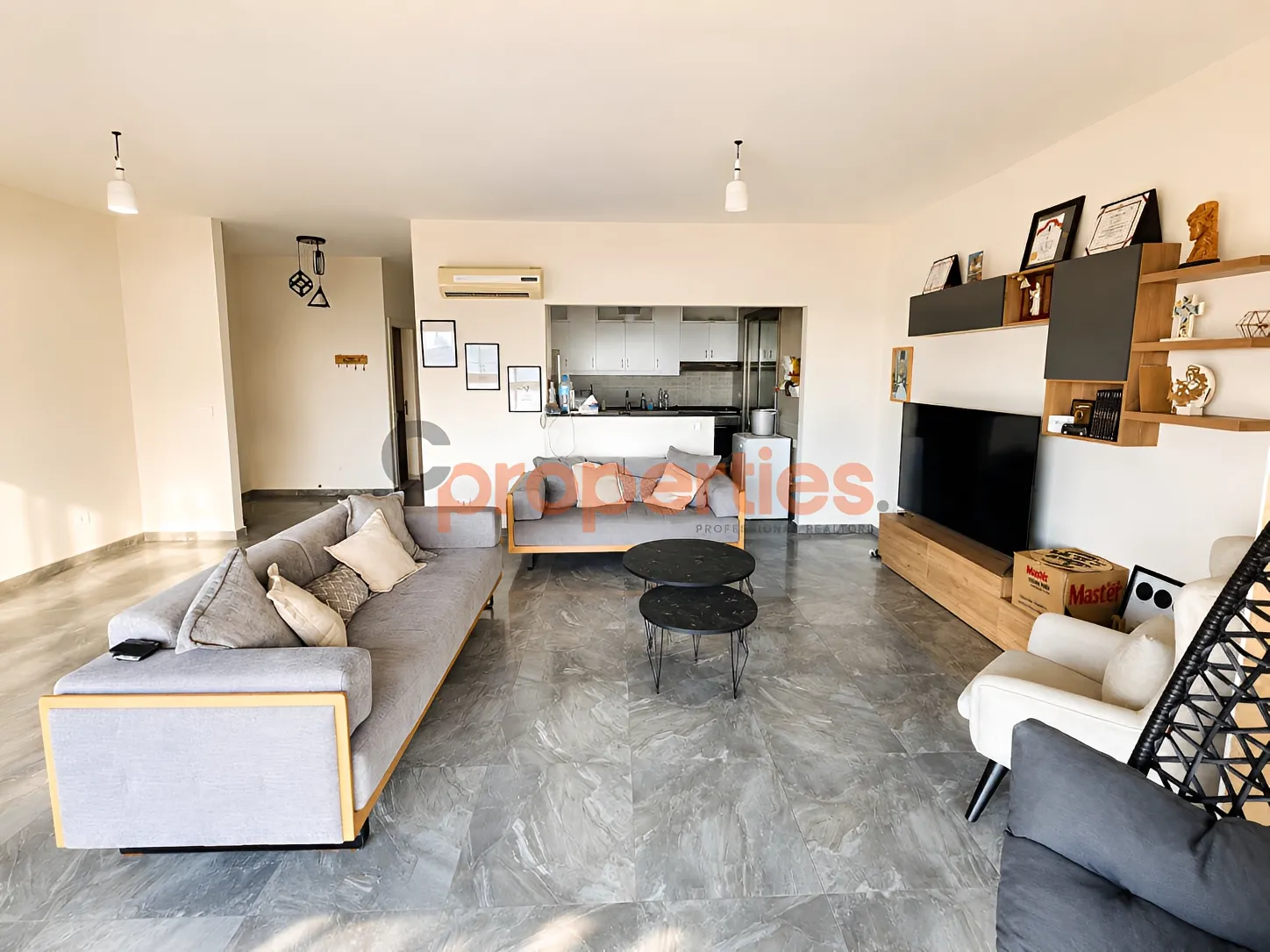 Apartment for Rent in Aamchit - 3 bed, 3 bath
