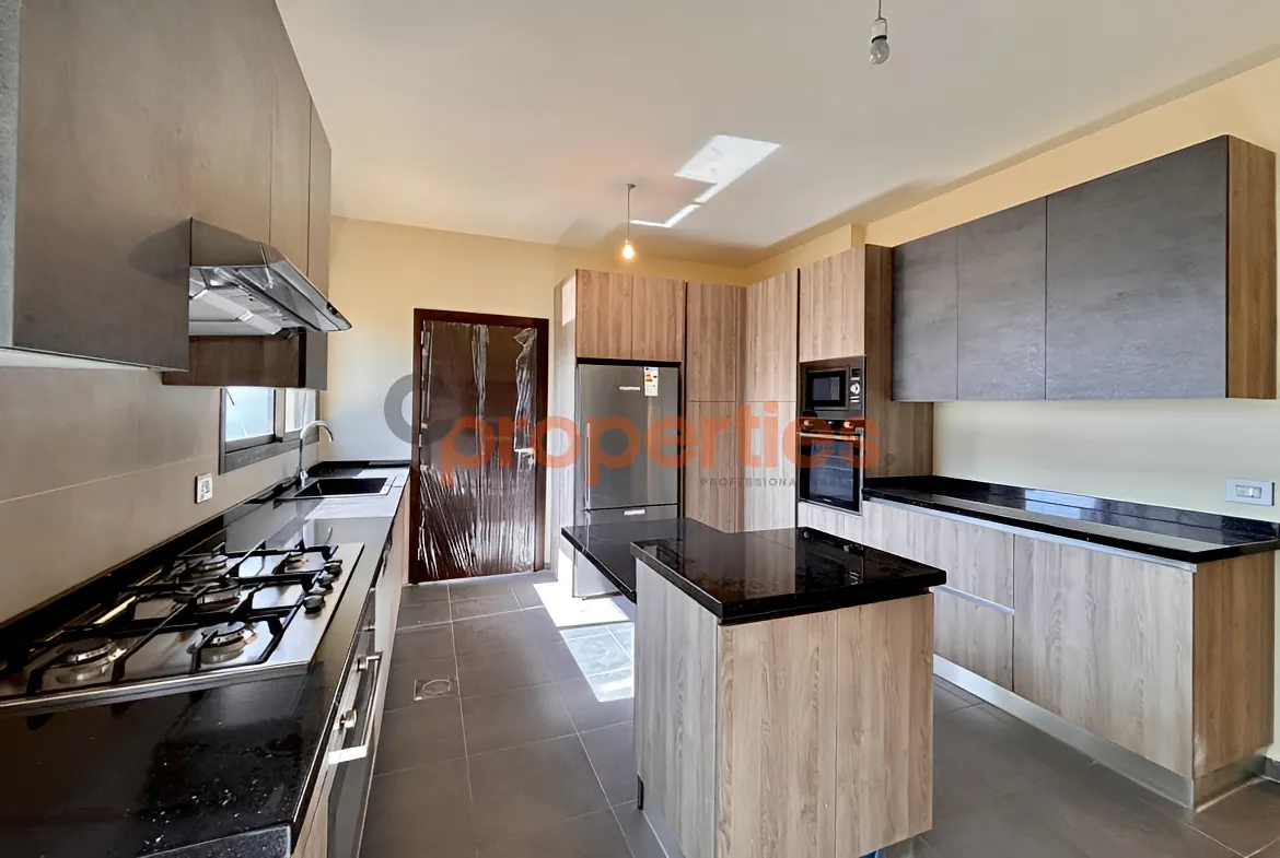 Apartment for Sale in Jouret El Ballout
