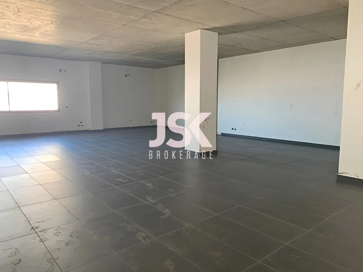 Office for rent in Mkalles