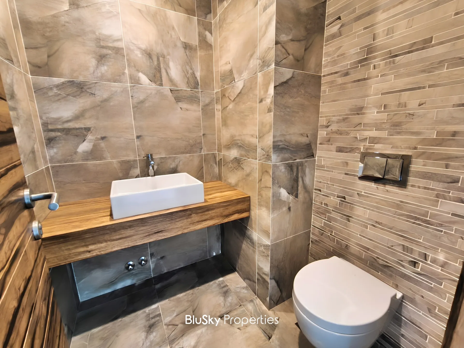 Apartment for sale in Baabdat, lebanon