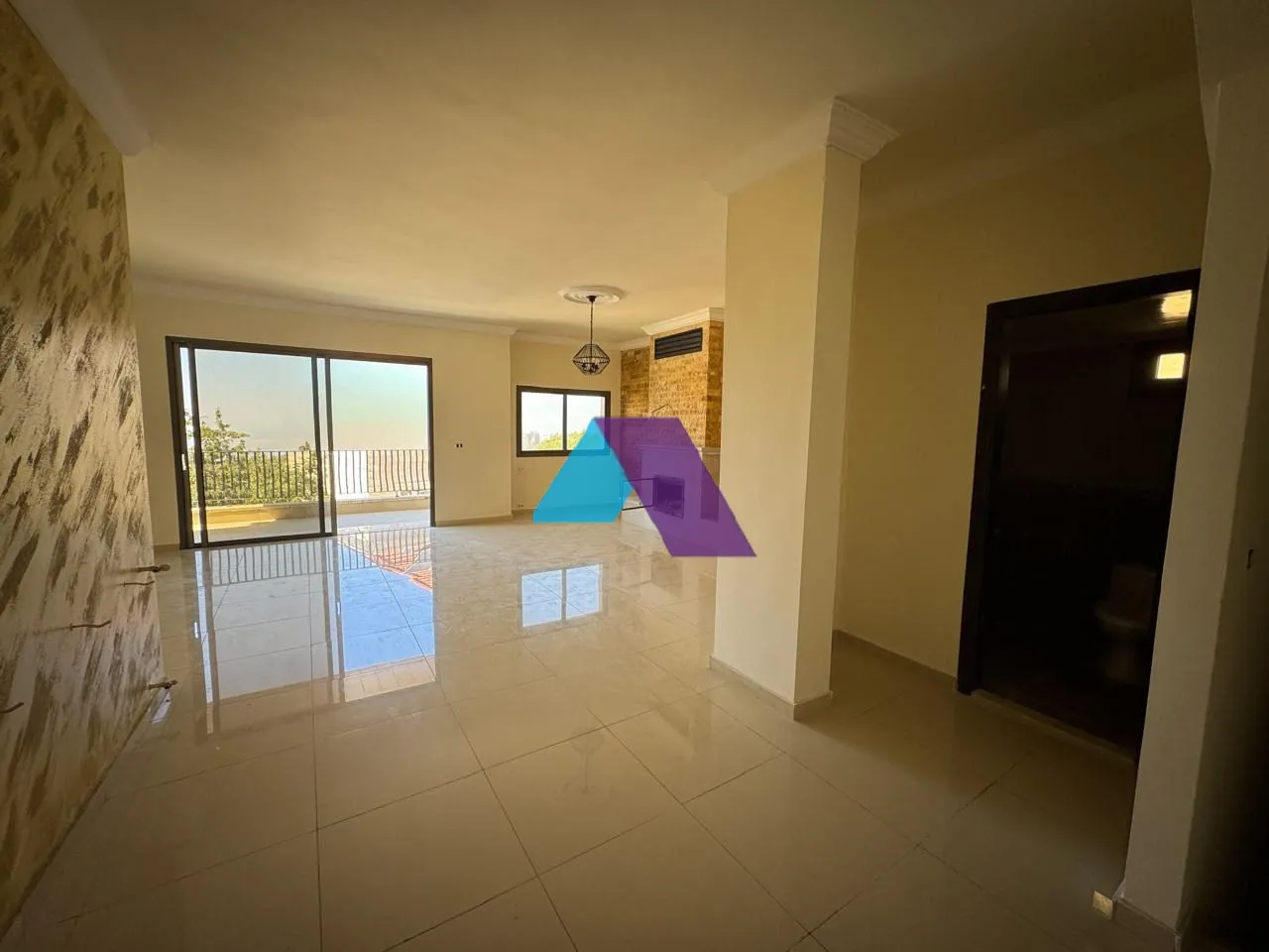 Villa for Sale in Aannaya