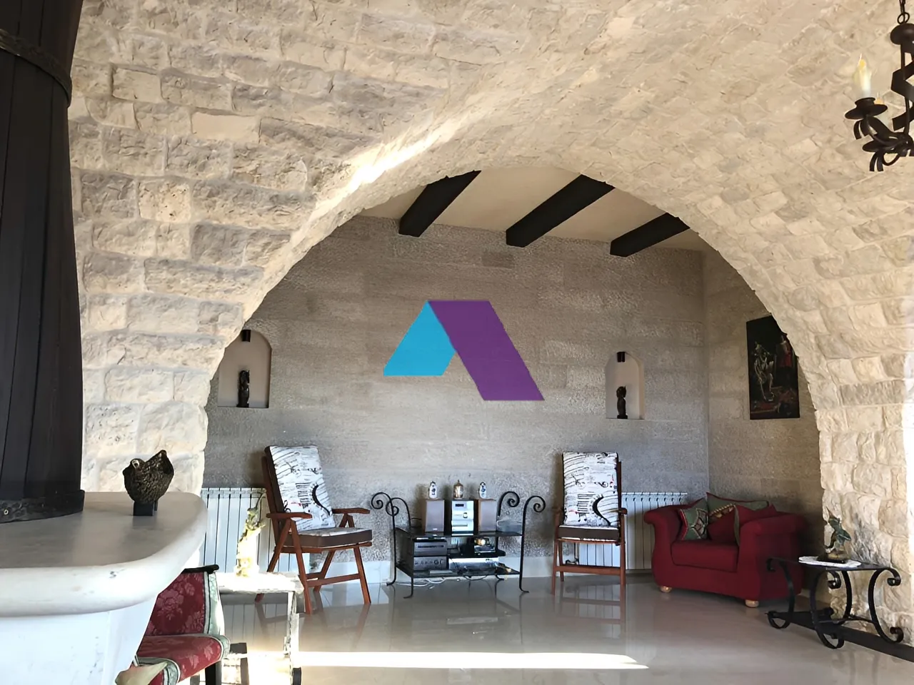 Villa for Sale in Ajaltoun