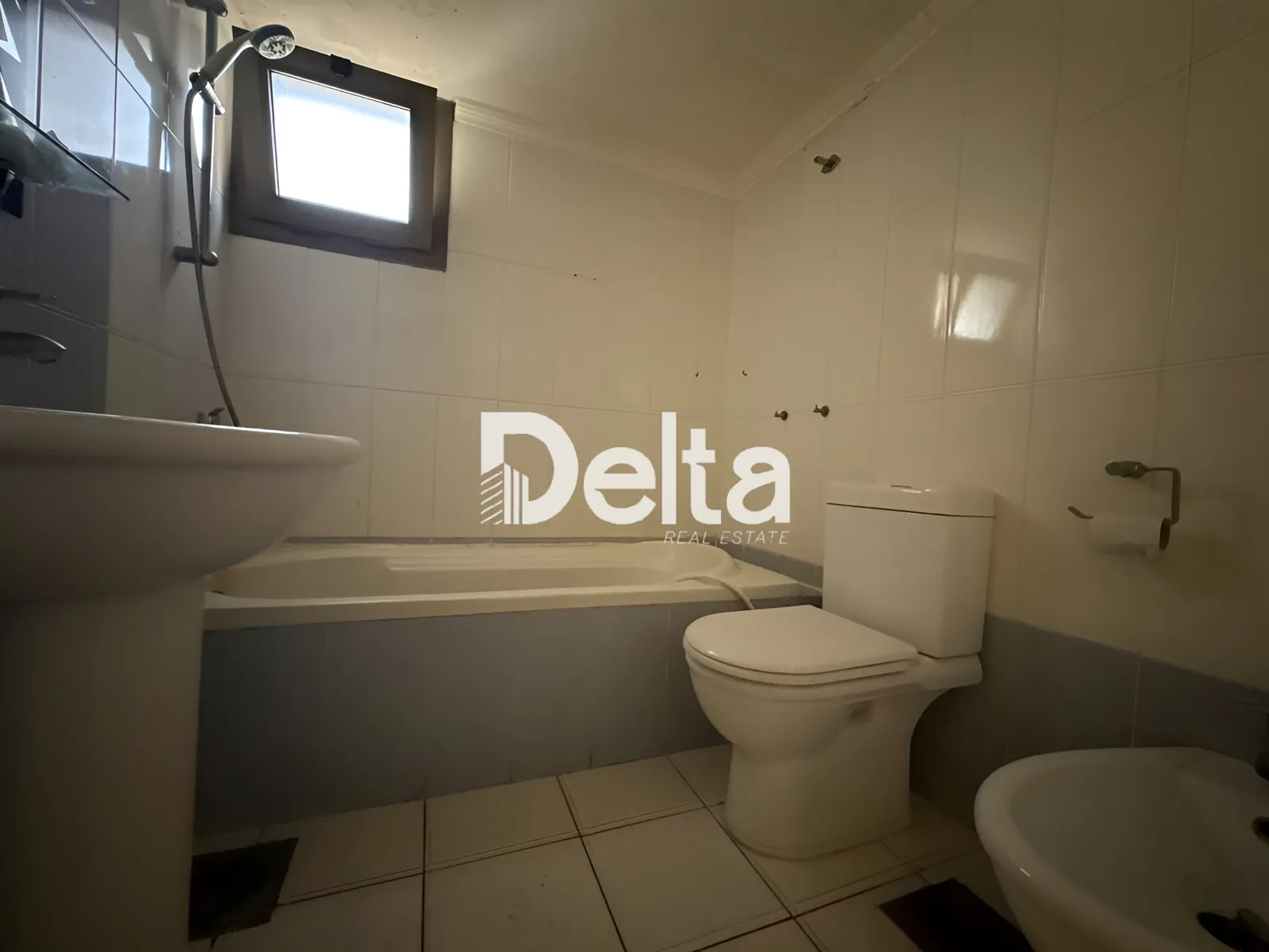 Apartment for rent in Zarif, beirut, lebanon