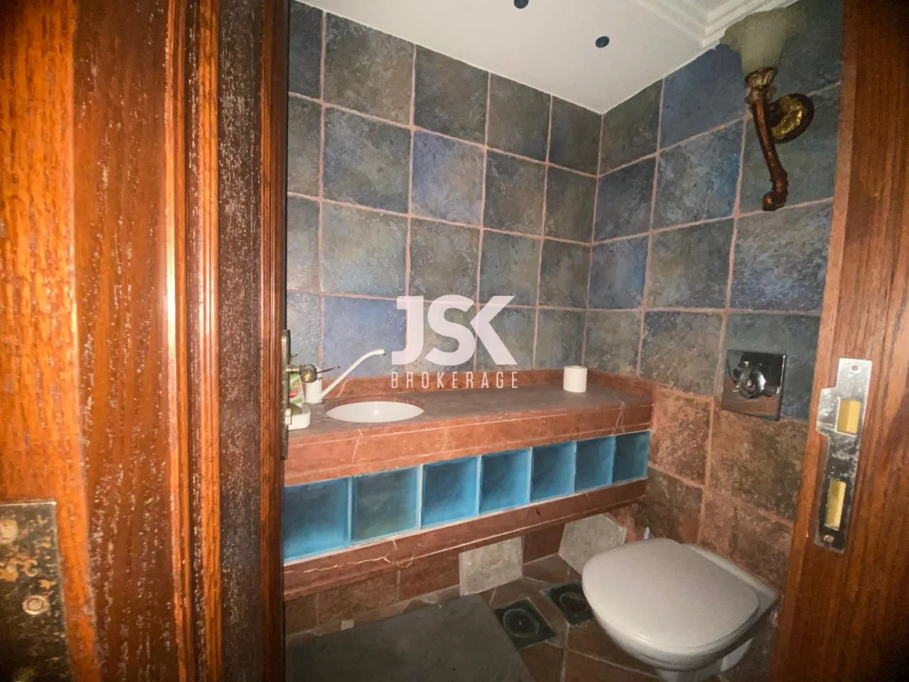 Apartment for Sale in Raoucheh