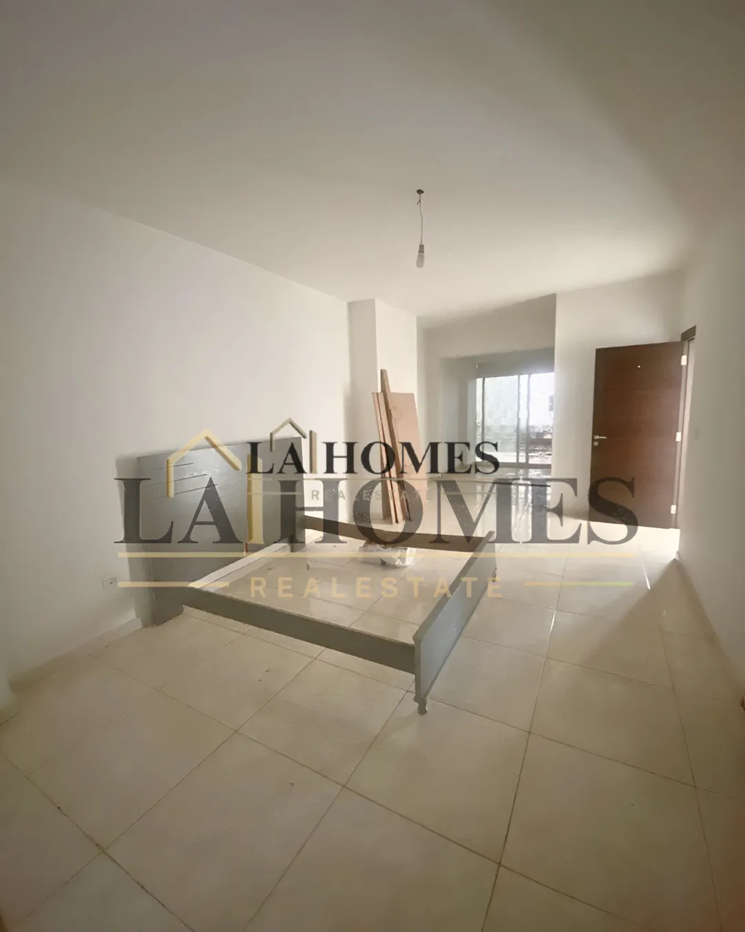 Apartment for sale in Zikrit