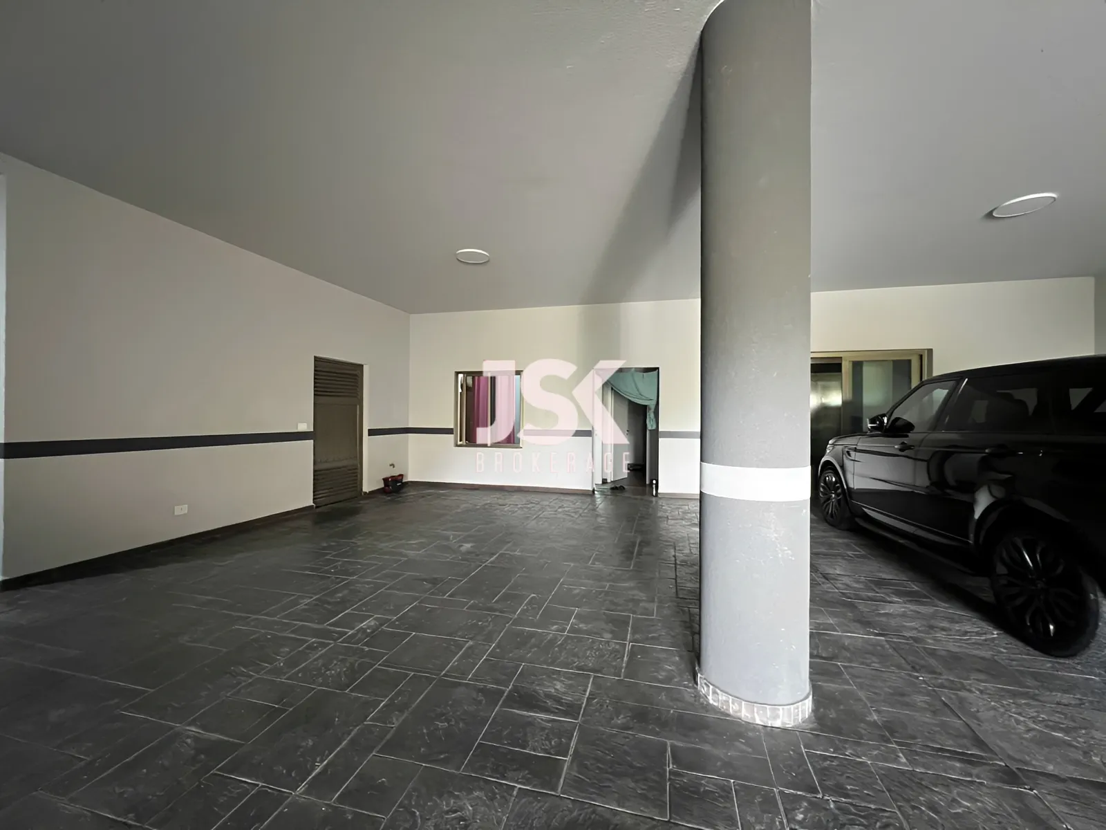 Villa for Sale in Blat