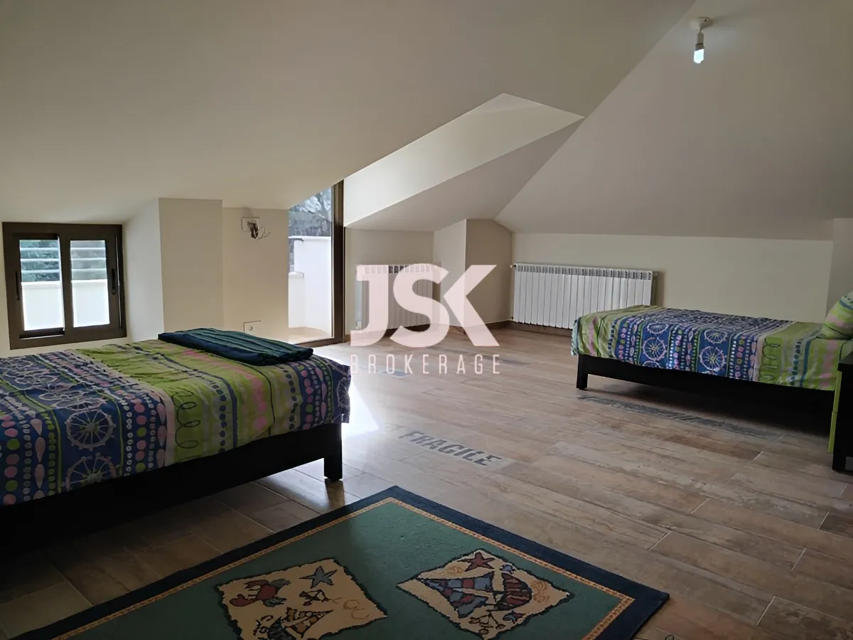 Apartment for Rent in Aachqout, Lebanon