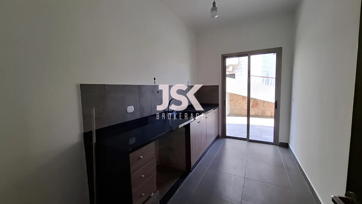 Apartment for Sale in Gharfine, Lebanon - 3 bed, 2 bath