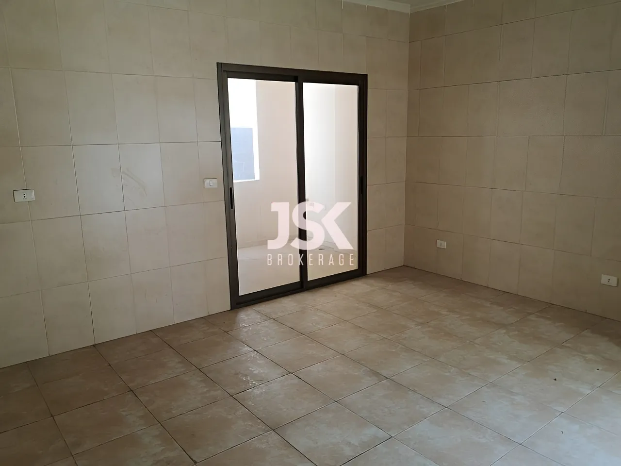 Apartment for Sale in Dekwaneh