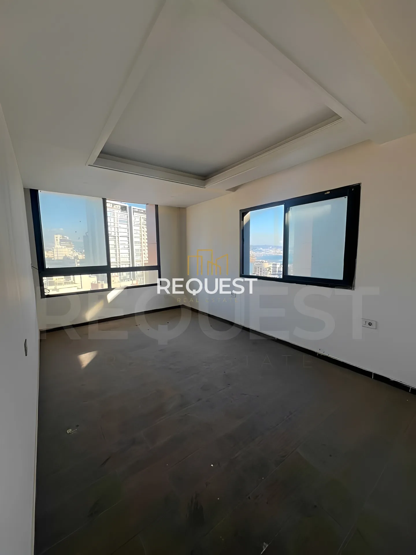 Apartment for sale in Sakiet el janzeer, beirut, lebanon - 3 bed, 4.0 bath