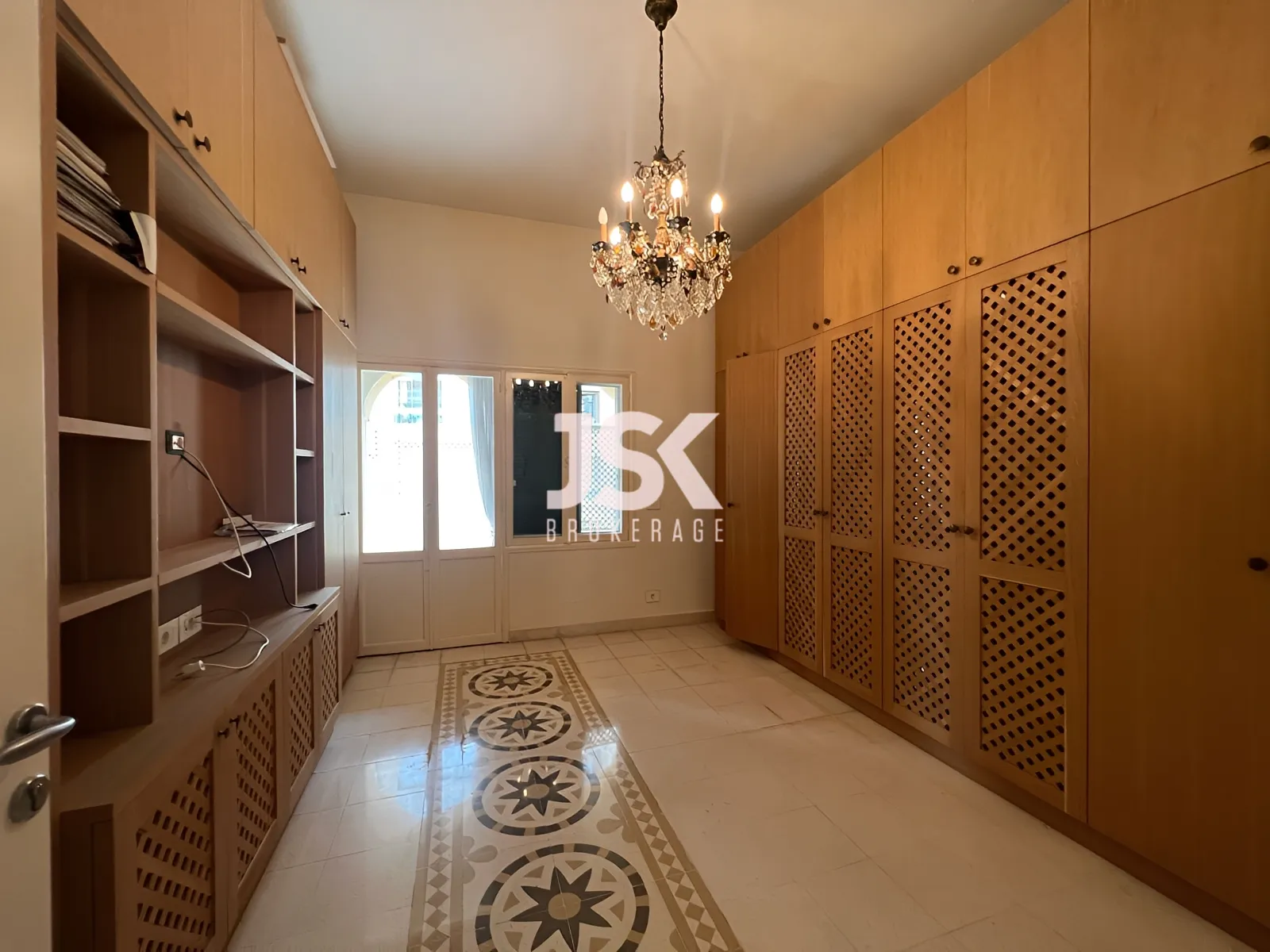 Apartment for Rent in Achrafieh