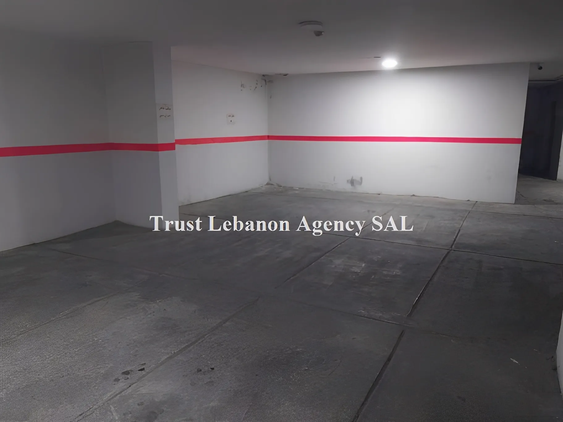 Apartment for Sale in Hamra Beirut Lebanon - 3 bed, 4 bath