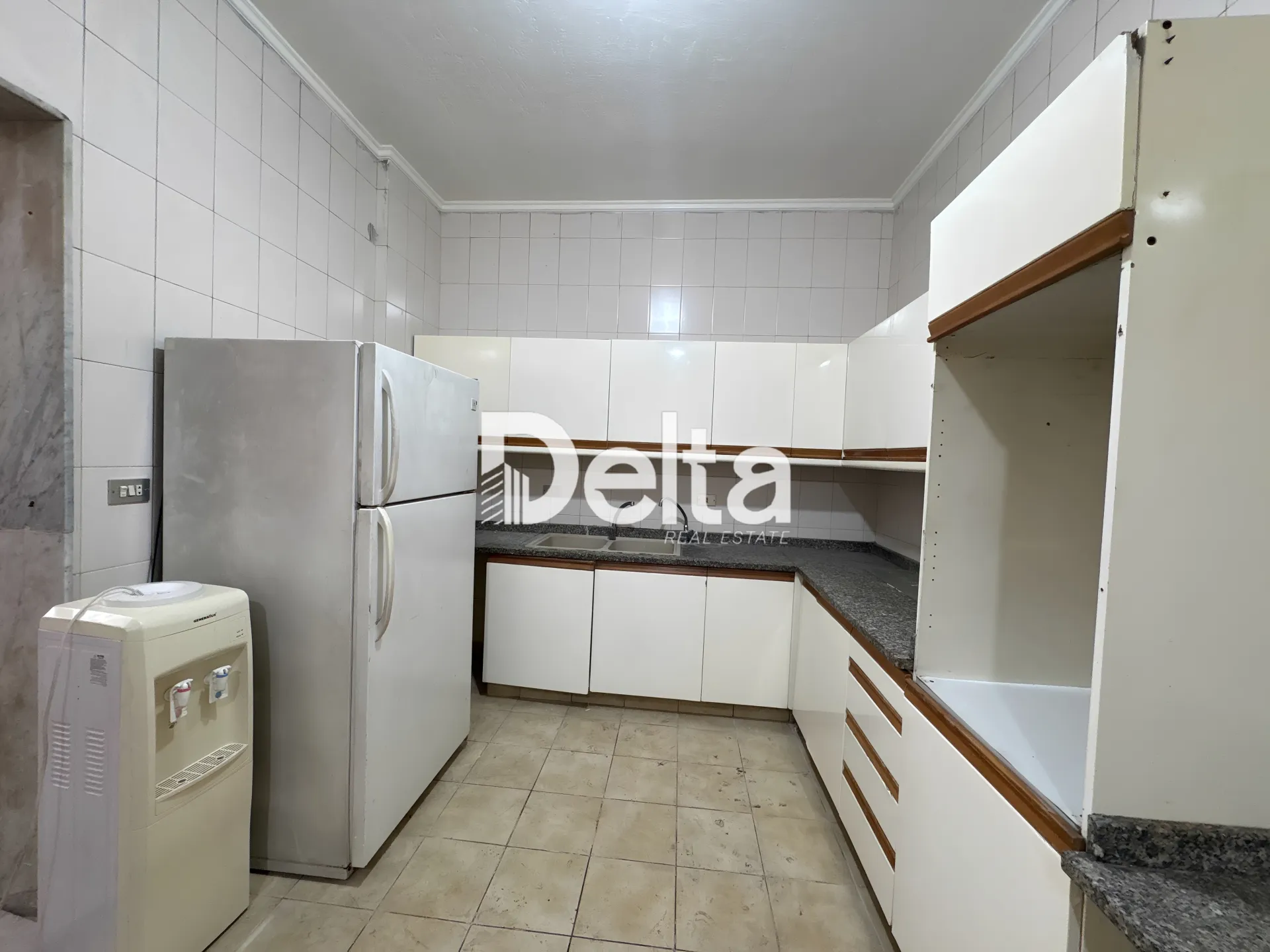 Apartment for rent in Tallet khayat, beirut, lebanon